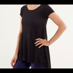 Lululemon Be Me Tee Short Sleeve Split Back Top